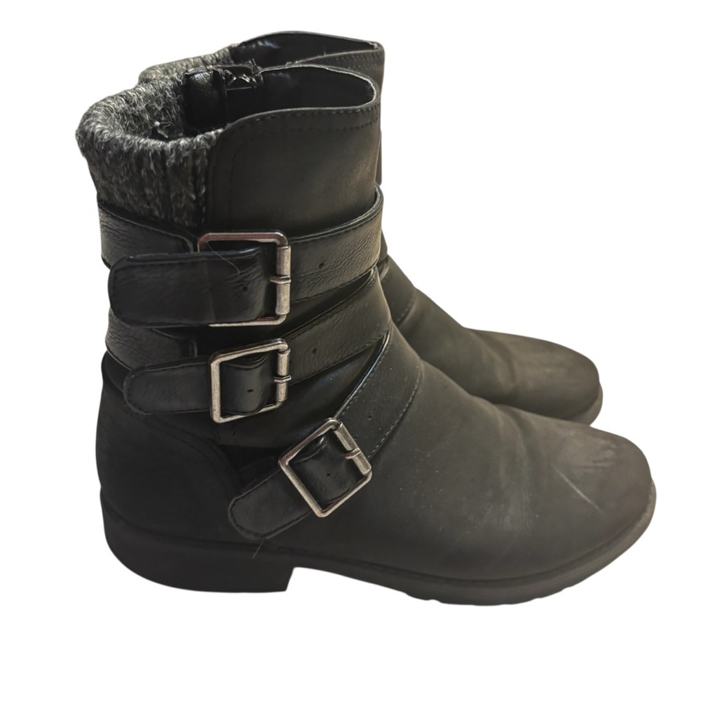XOXO Moto Boots Size 8.5 Black Triple Buckle Belissa Faux Leather Wool lined - Picture 2 of 12